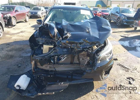 2020 Subaru Forester Premium z USA, uszkodzony, nr VIN JF2SKAJC3LH555033